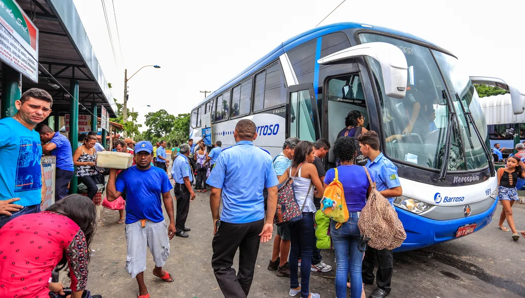 Rodoviária dos pobres localizada  na br 343