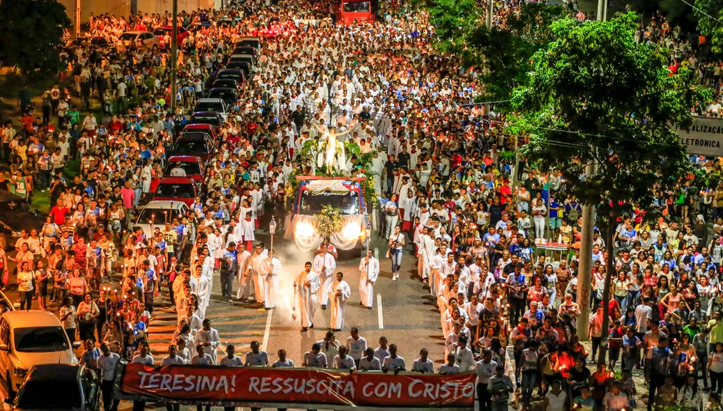 Fiéis na Raul Lopes 