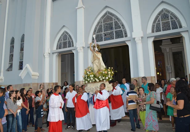 Procissão encerra Semana Santa na cidade de Picos