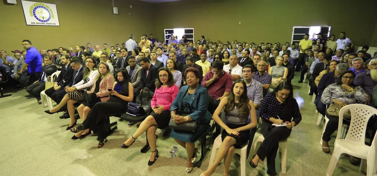 Grande público compareceu a solenidade no dia do policial civil