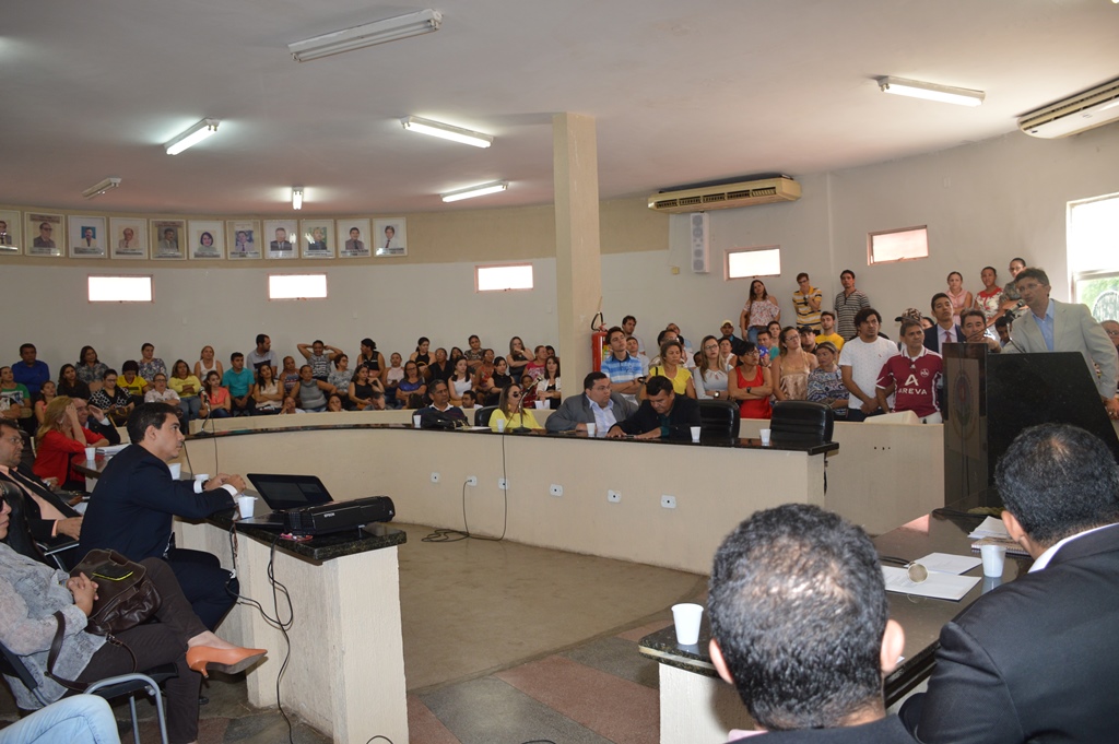 Audiência pública debate precariedade no atendimento do hospital Justino Luz