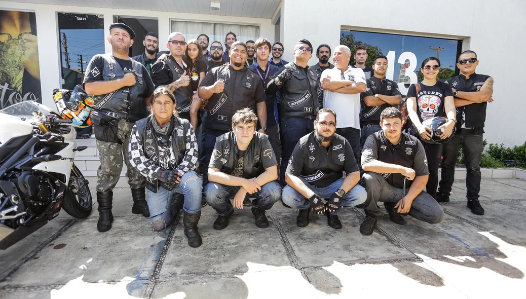 Motoclubes se unem e fazem ação social 