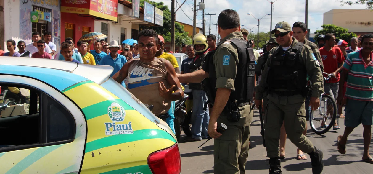 Polícia esteve no local