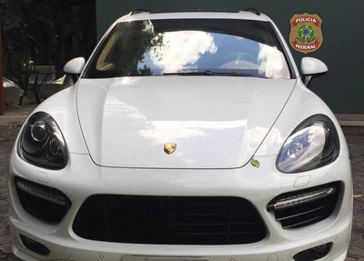 Porsche de Eike apreendido durante a Operação Eficiência 