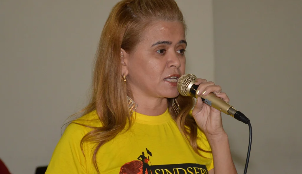 Presidente do Sindserm, Edna Moura.