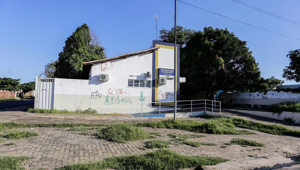 Centro de Saúde Dr. Ayres Neto  