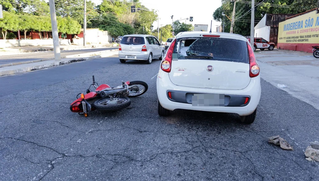 Acidente na avenida presidente Kennedy em Teresina 