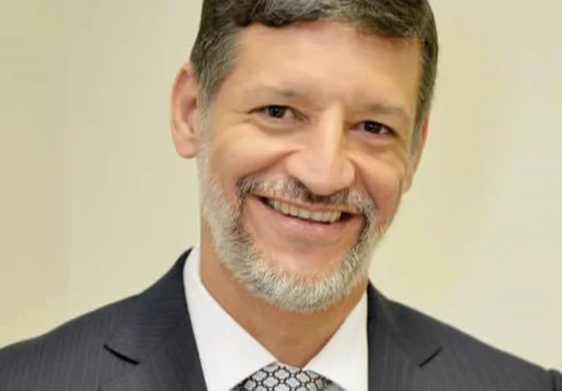 O Bispo estará participando de culto em Teresina
