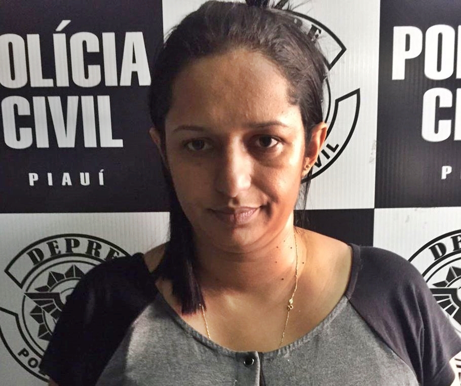 Acusada de tráfico de drogas foi presa no bairro São Pedro