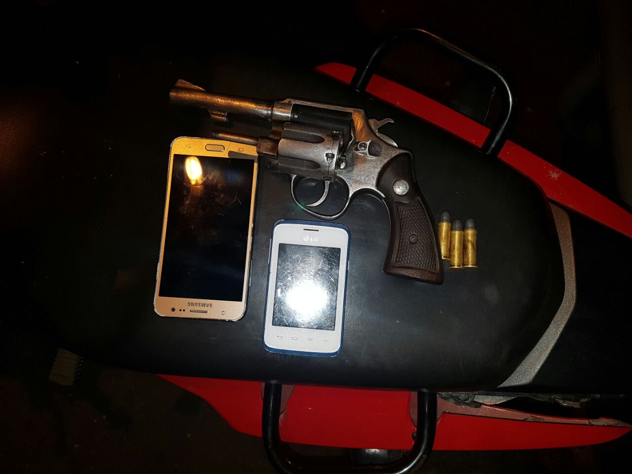 Material apreendido pela polícia