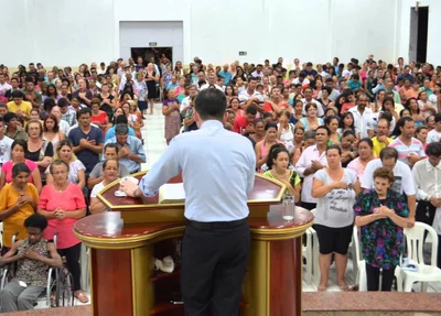 Culto na Igreja Universal