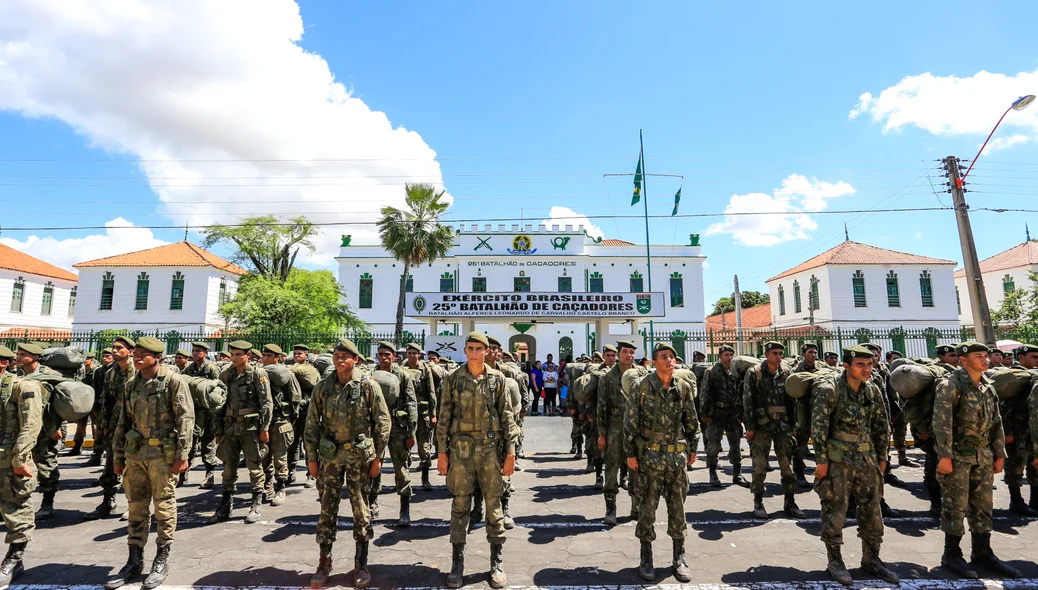 Chegada dos soldados