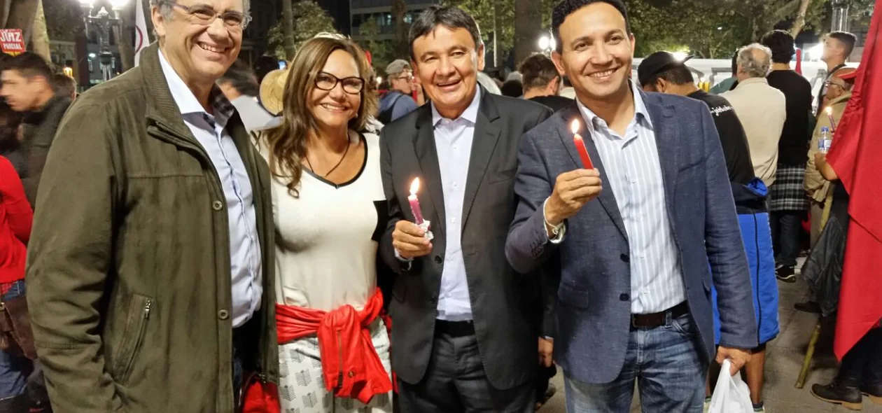Governador participa de atos em prol do ex-presidente.