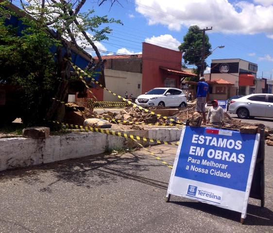 Obras em avenidas da zona leste 