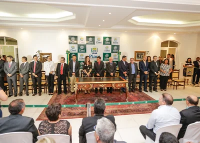 Governador empossa novos gestores