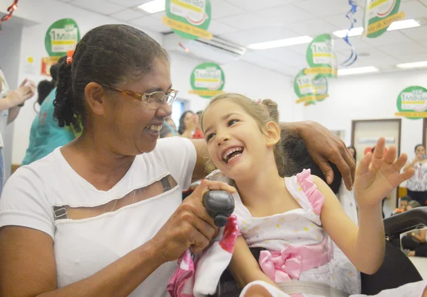 Maria de Jesus com a filha adotiva