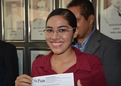 Laiane Lourena no dia da posse
