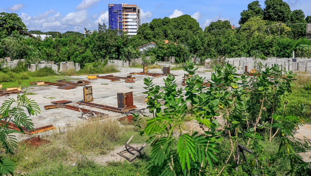 Materiais para a construção da galeria 