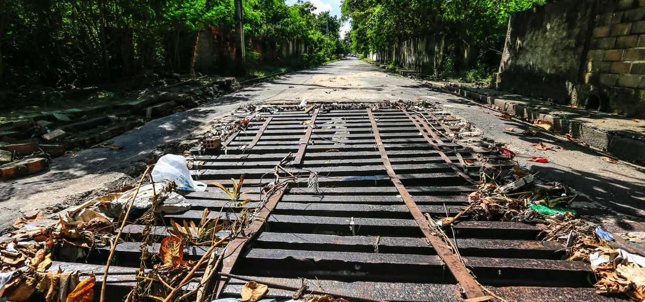 Rua  Eustáquio Portela