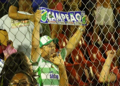O jogo foi realizado na Arena Ytacoatiara