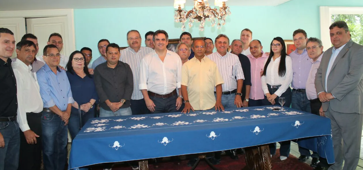 Ciro se reúne com os vereadores de Teresina