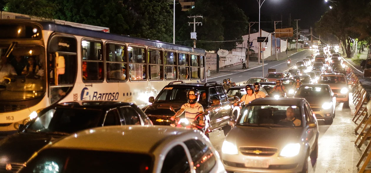 Congestionamento na ponte JK  