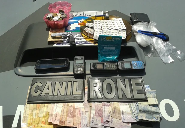 Material apreendido pela polícia