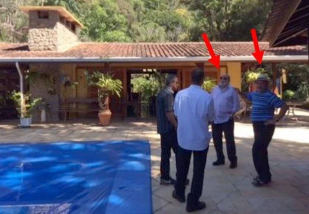 Lula e ex-presidente da OAS, Léo Pinheiro, no sítio de Atibaia