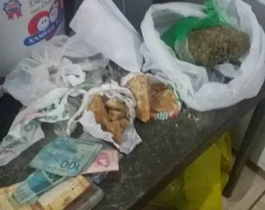 Material apreendido pela polícia