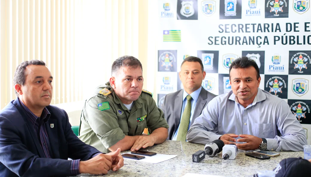 Nouga, Carlos Augusto, Riedel e Fábio Abreu