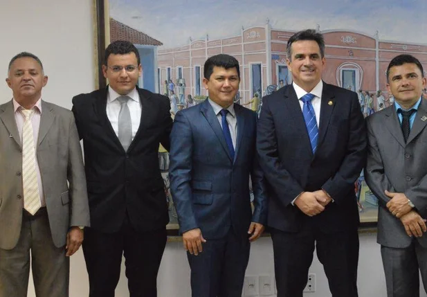 Prefeito Rubens Vieira com o senador Ciro