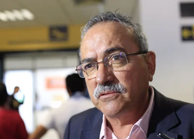 Deputado Átila Lira