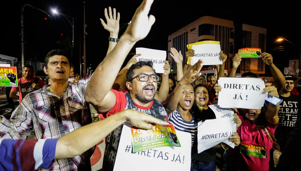 Protesto contra Temer pede diretas já 