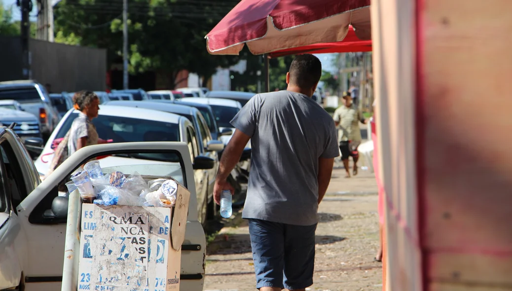 Candidato indo embora sem realizar a prova