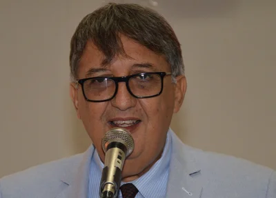 Carlos Luís anuncia afastamento da Câmara por 121 dias