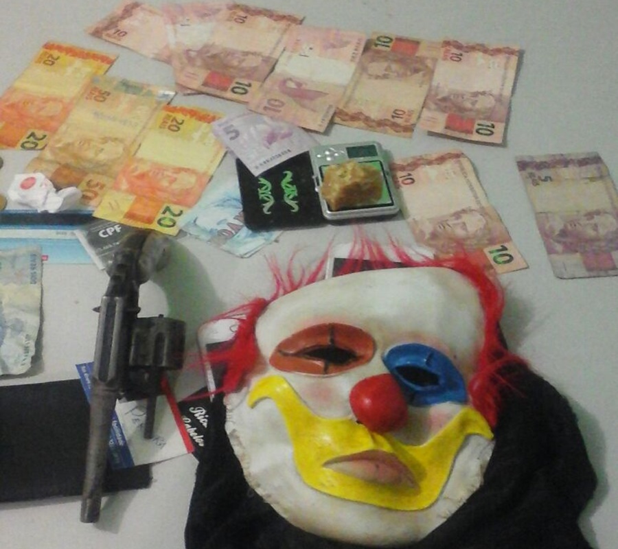 Material apreendido pela polícia