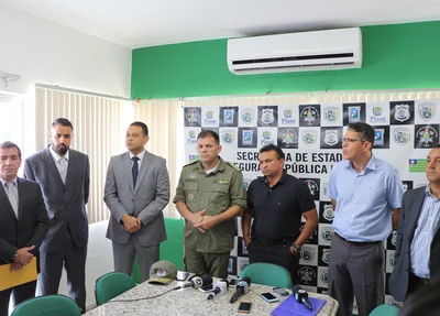 Coletiva na Secretaria de Segurança Pública