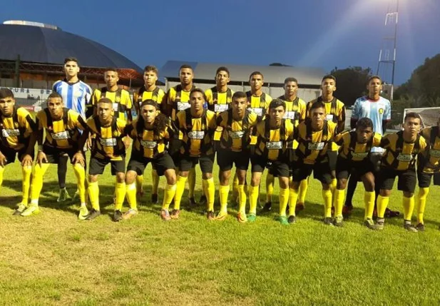 River e Timon assumiram a liderança do grupo A 