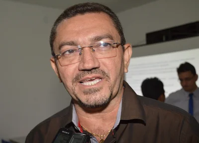 Padre Walmir reforça base de apoio