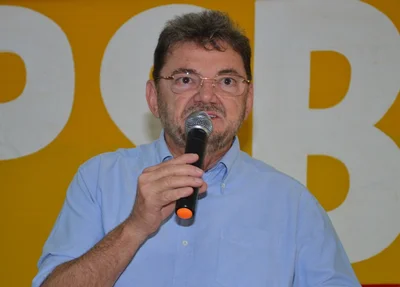 Wilson Martins faz duras críticas ao atual governo