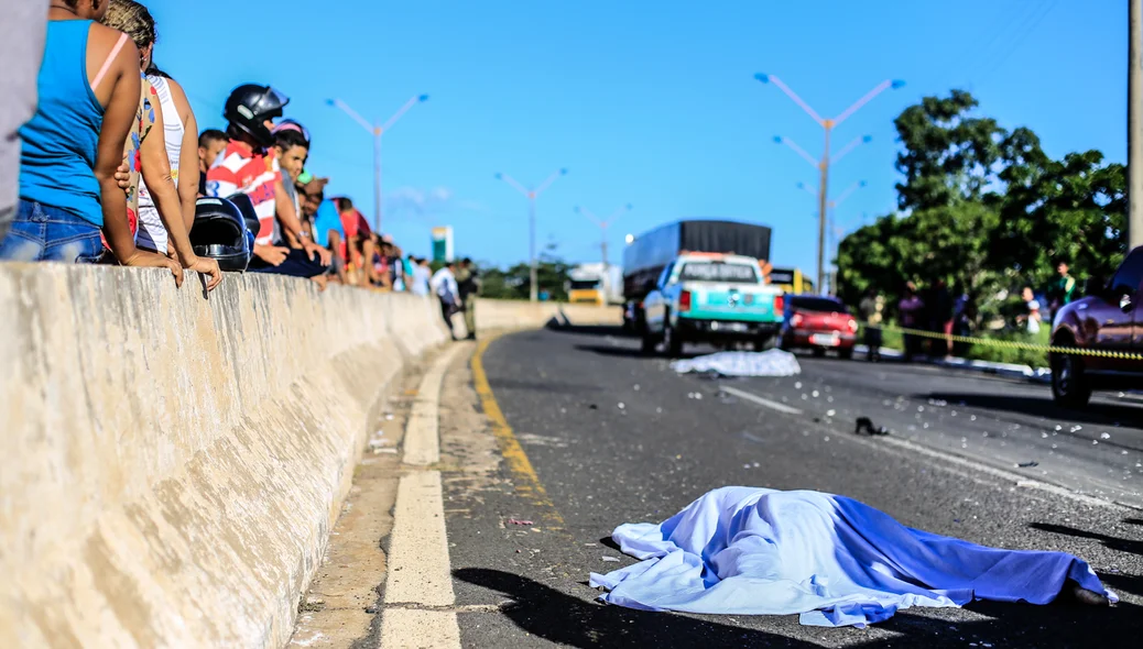 Criança morreu no local