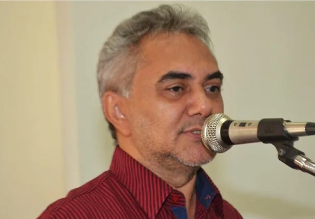 Dudé ganha DAS na gestão do Padre Walmir