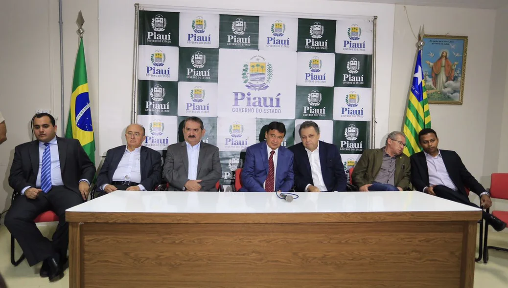 Solenidade de entrega da UTI neonatal da Maternidade Evangelina Rosa