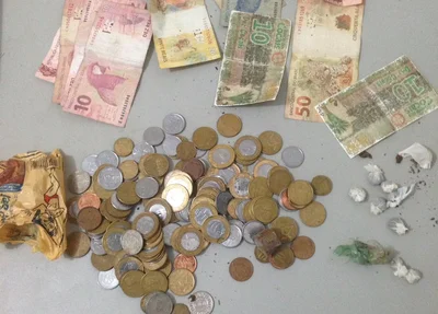 Material apreendido pela polícia