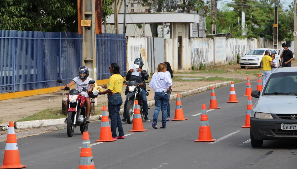 Blitz educativa em alusão ao fechamento da campanha