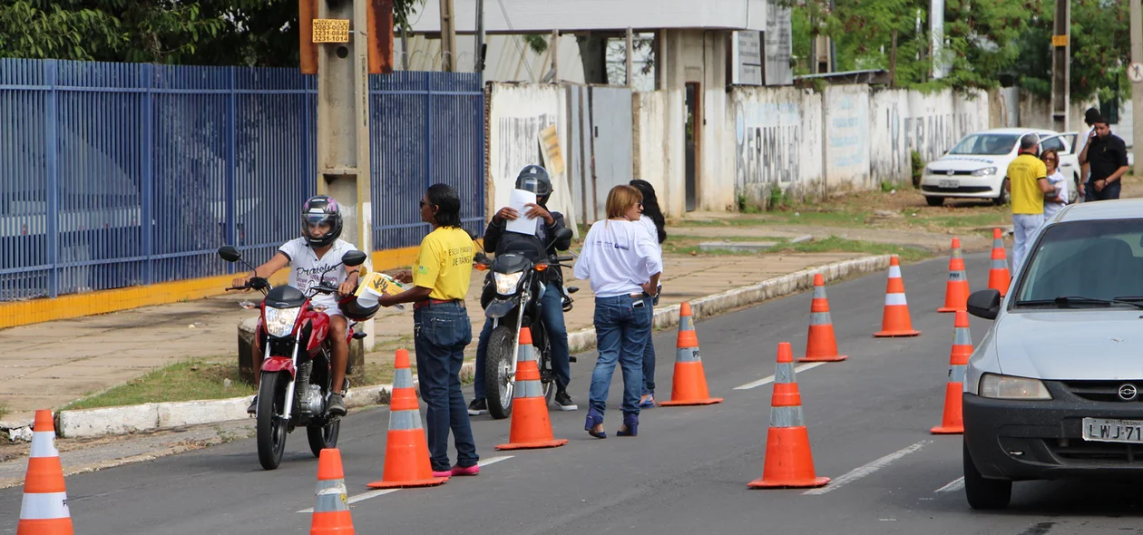 Blitz educativa em alusão ao fechamento da campanha