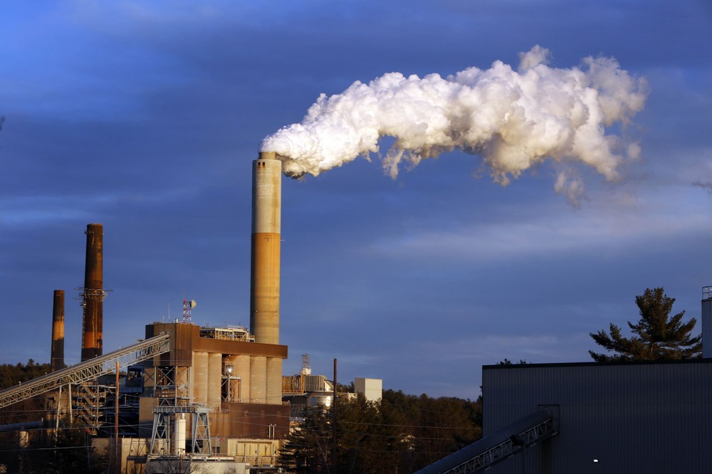 Foto de 2015 mostra indústria de energia de combustível fóssil nos Estados Unidos