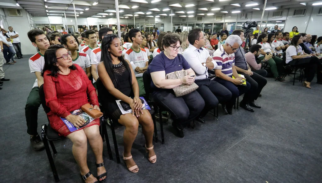 Lançamento do Livro Jacaré Bitonho