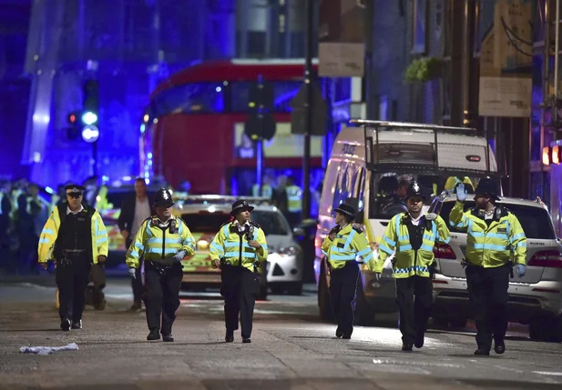 Polícia de Londres durante os ataques