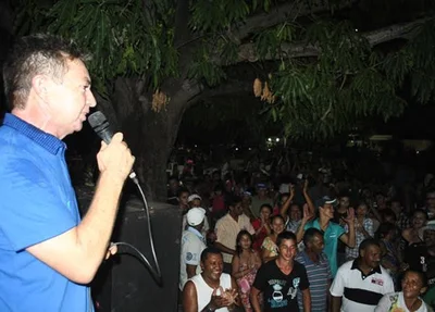 Ex-prefeito Raimundo Louro